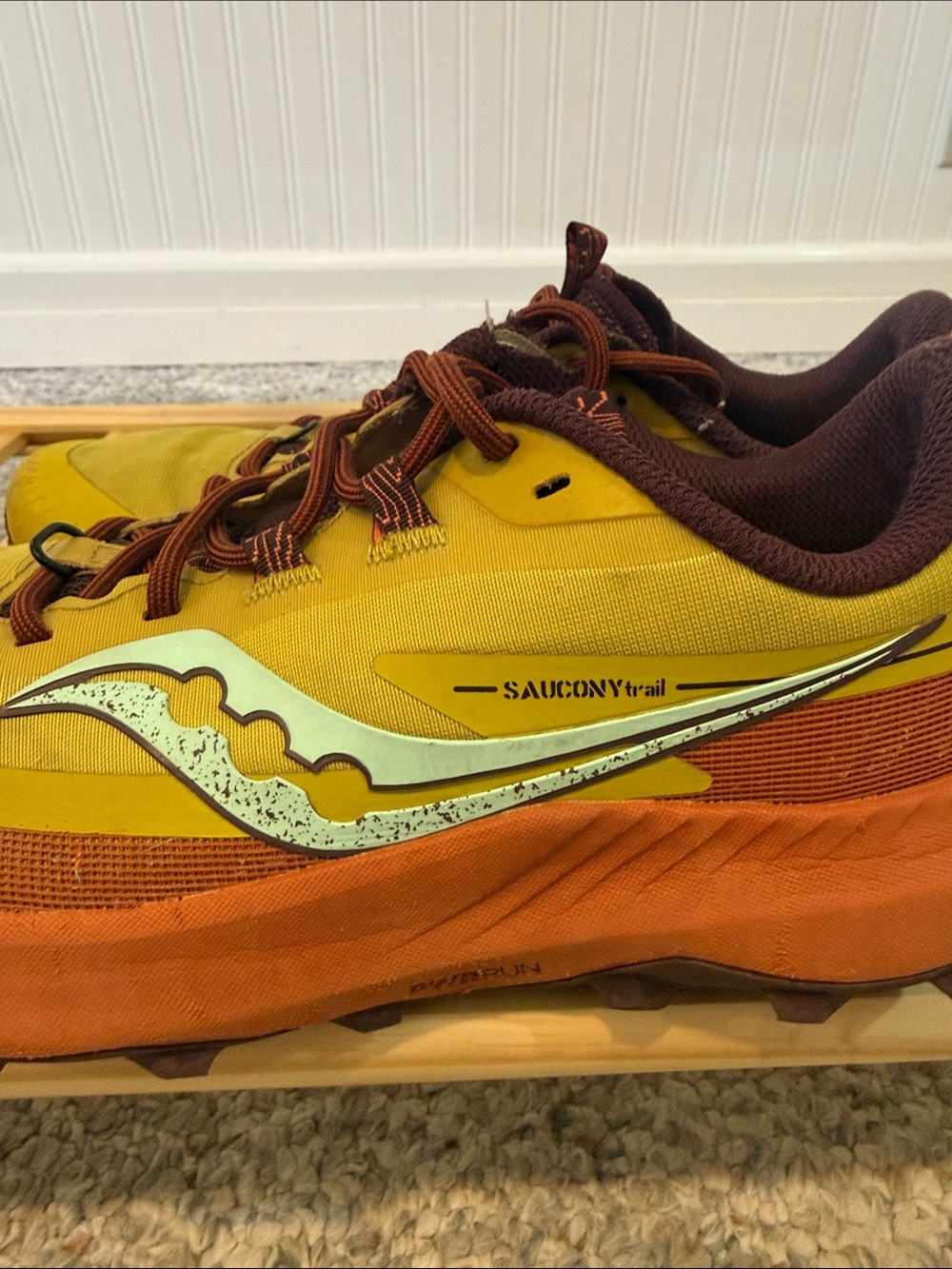 Saucony Yellow Orange Turquoise Women 8 Peregrine 13 Trail Runners Hiking shoes - Picture 8 of 8